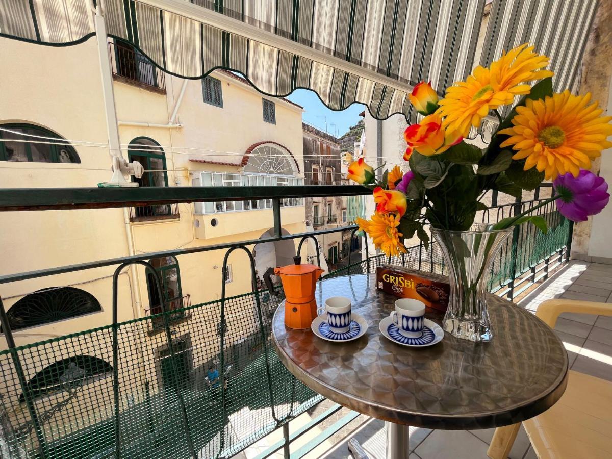 Vila Da Zia Pina Minori Exteriér fotografie