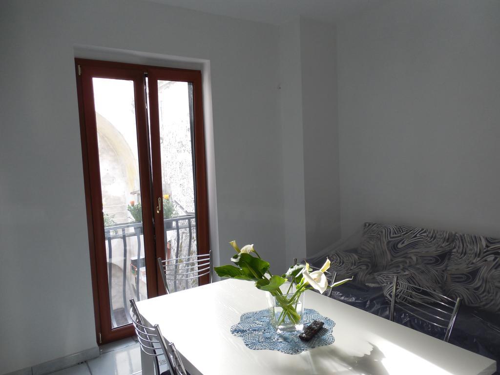 Vila Da Zia Pina Minori Pokoj fotografie