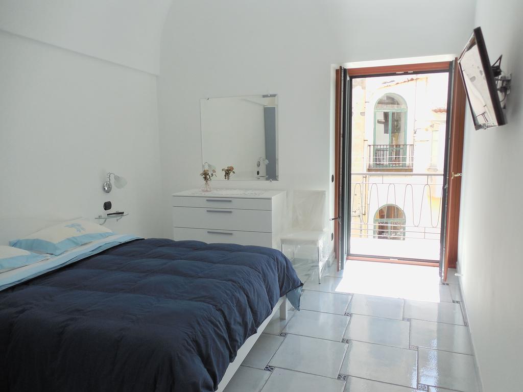 Vila Da Zia Pina Minori Pokoj fotografie