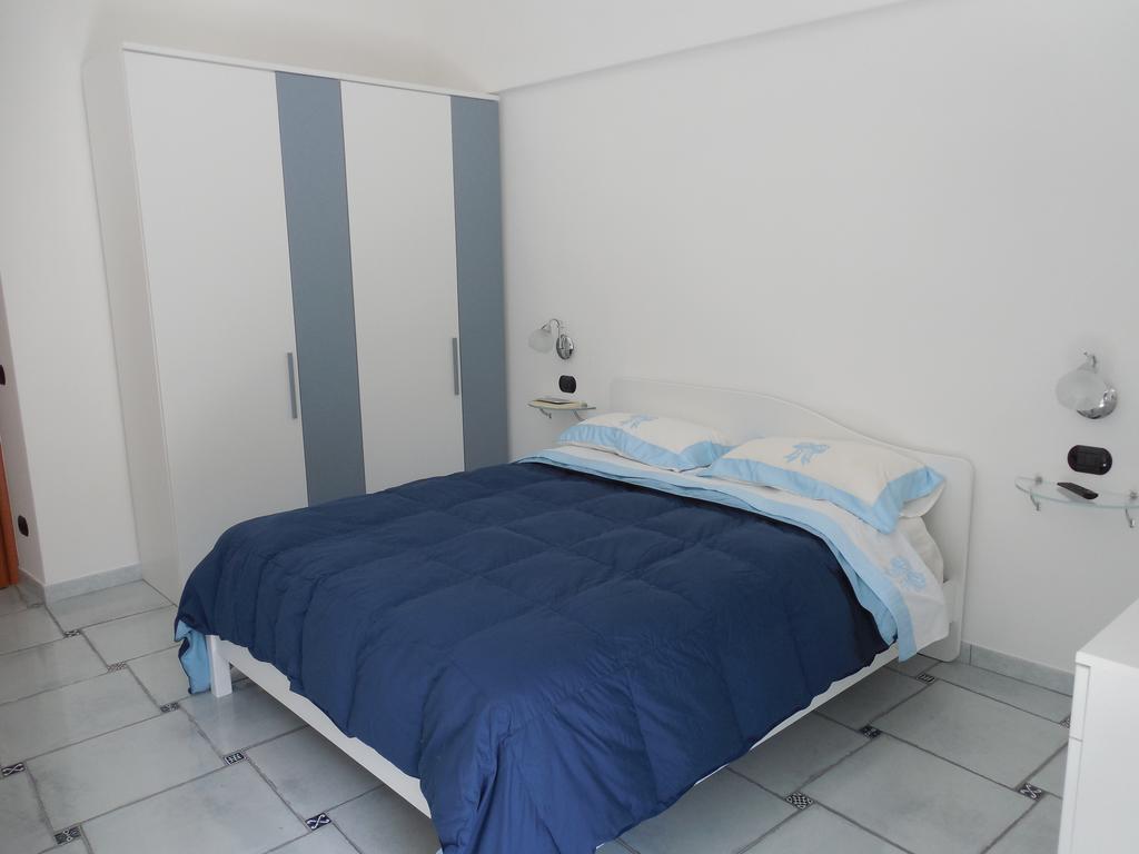 Vila Da Zia Pina Minori Pokoj fotografie