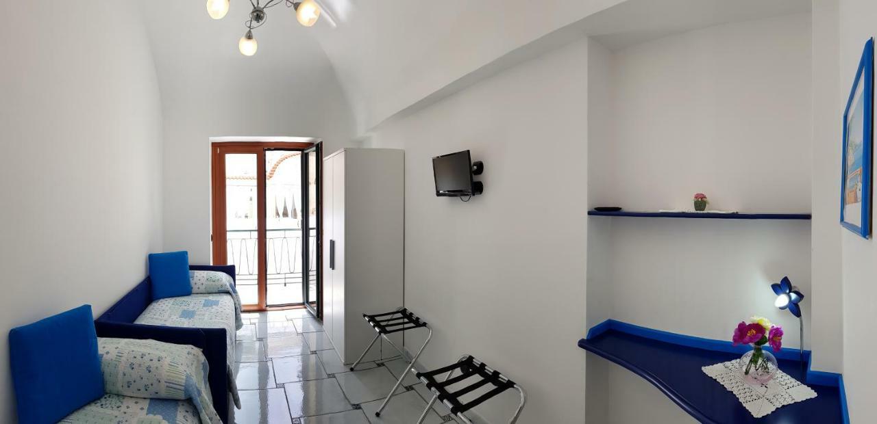 Vila Da Zia Pina Minori Exteriér fotografie